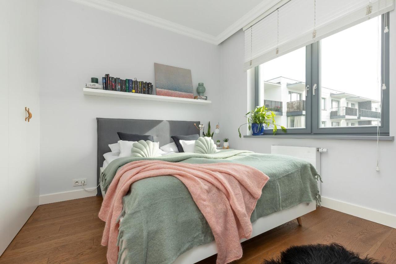 Cozy Apartment Gieysztora Wilanow By Noclegi Renters Warschau Exterior foto